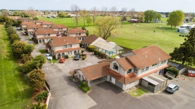 665 Pioneer Highway, Highbury, Palmerston North - Carousel 1
