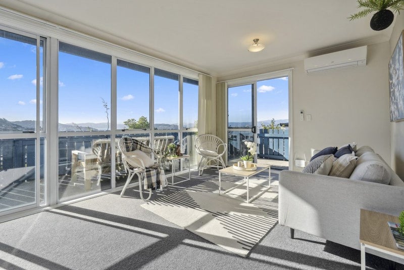 4 Pari Tai Way, HOUGHTON BAY 6023, WELLINGTON - Carousel 1