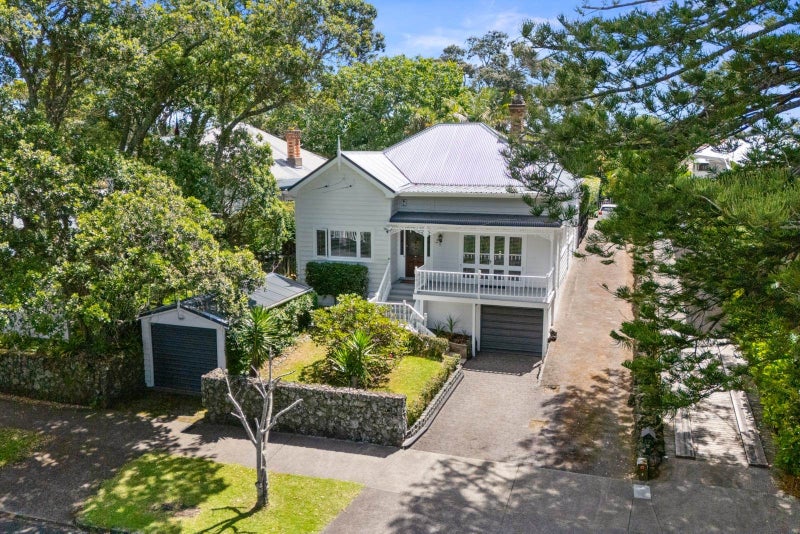 17 St Andrews Road, Epsom, Auckland - Carousel 1