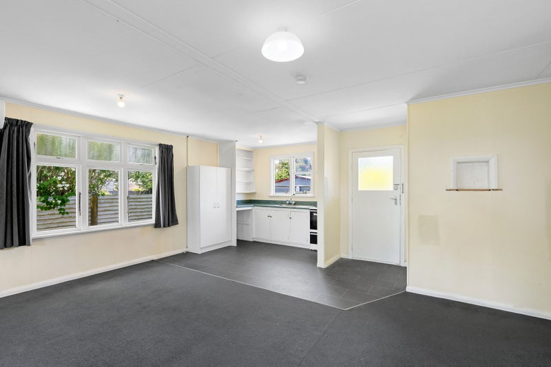 32 Park Street, Foxton, Foxton - Carousel 2