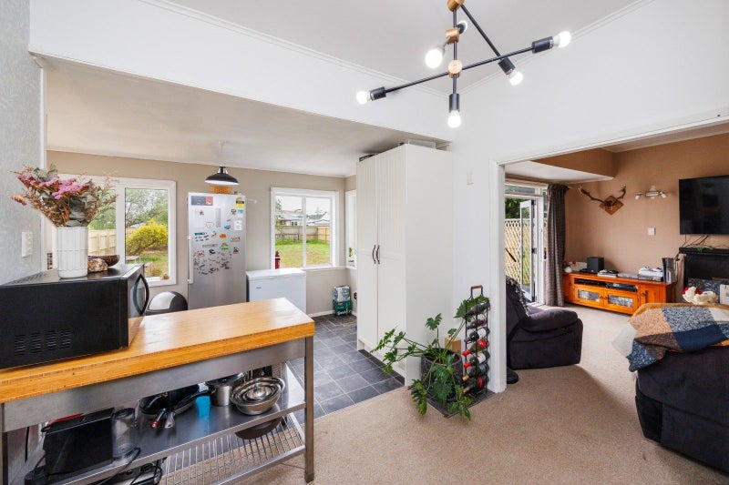 30 Monmouth Street, Feilding, Feilding - Carousel 2