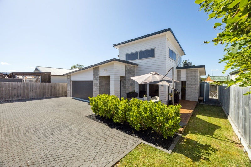 31A Collins Road, Melville, Hamilton - Carousel 1