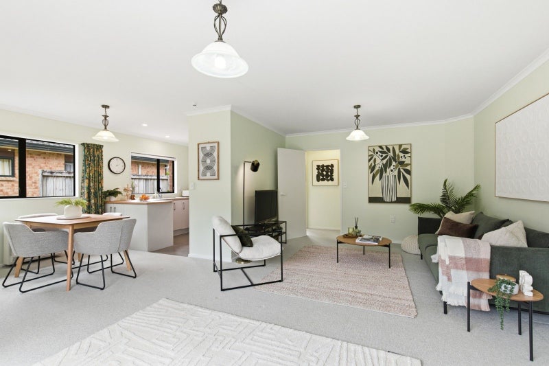 33/42 Main Road, Tawa, Wellington - Carousel 2