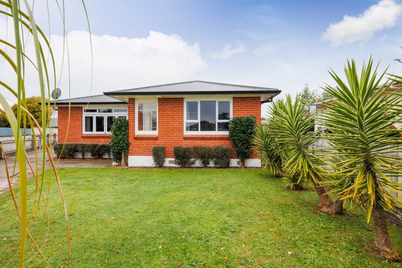 8 Austin Place, Awapuni, Palmerston North - Carousel 14
