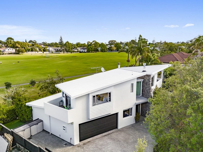 97 Esperance Road, Glendowie, Auckland - Carousel 2