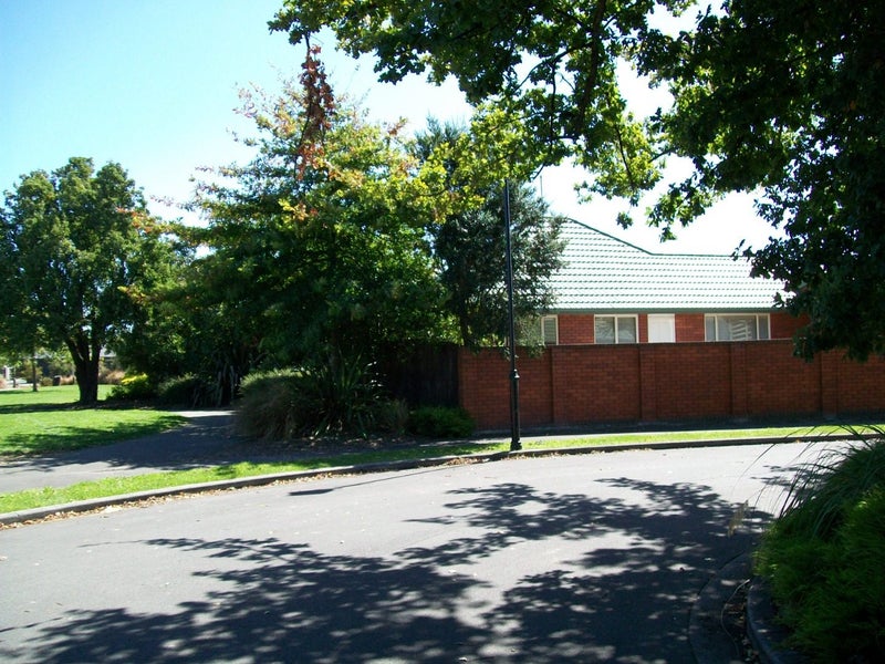 8 York Tong Place, Addington, Christchurch - Carousel 2