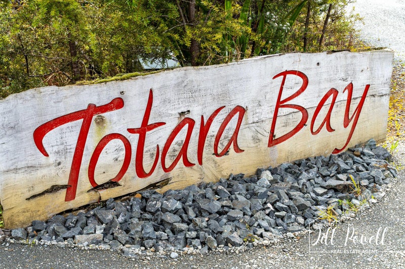 11 Lancewood Lane, Pahi, Paparoa - Carousel 2