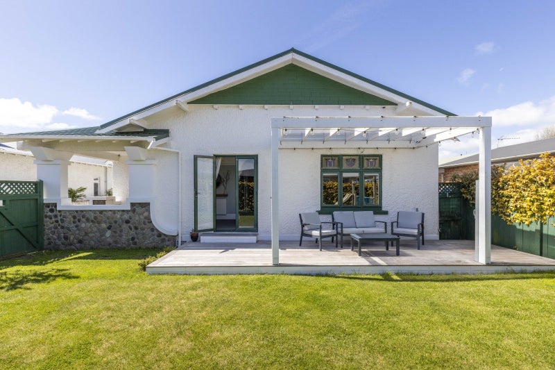 1/23 Watson Street, Strandon, New Plymouth - Carousel 1