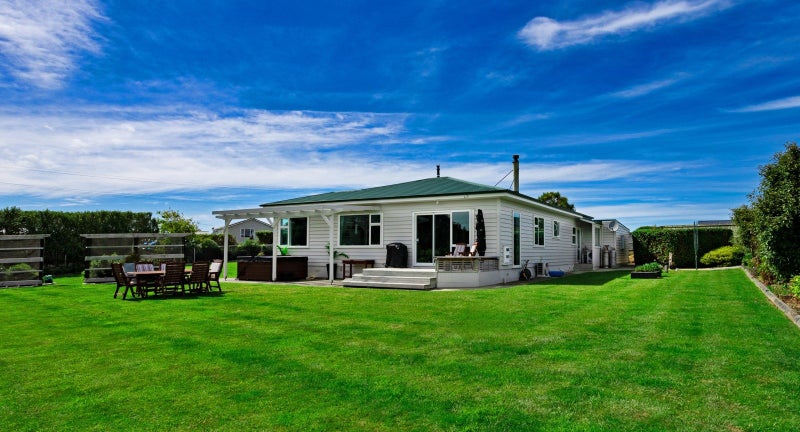 2 Neva Street, Invercargill - Carousel 1