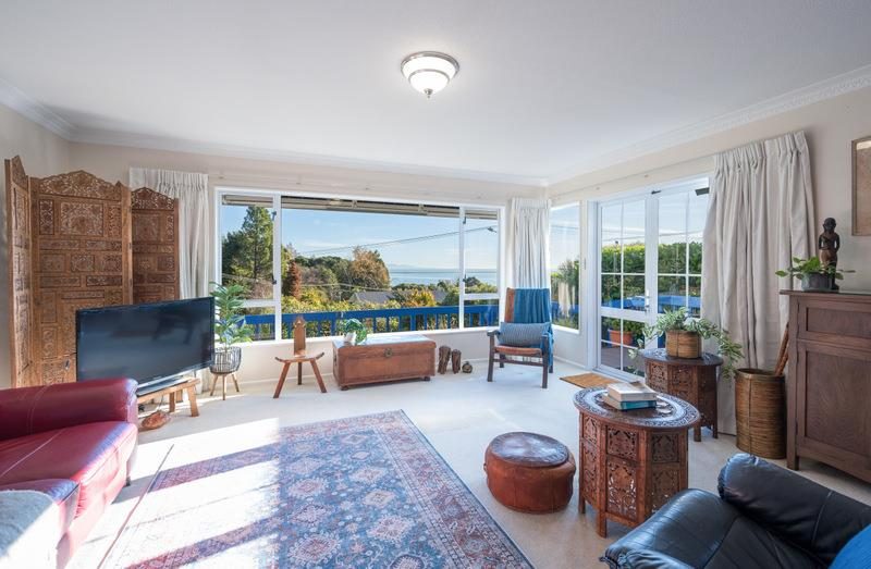 1 Garin Heights, Atawhai, Nelson - Carousel 1