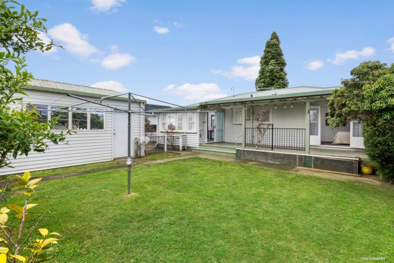 1/5 Edmund Hillary Avenue, Papakura, Papakura - Carousel 2