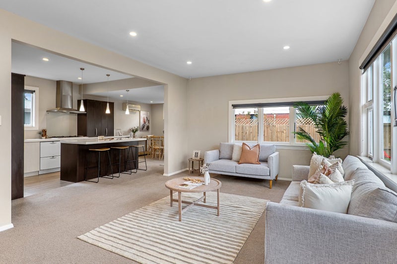 6 Middlepark Road, Sockburn, Christchurch - Carousel 1