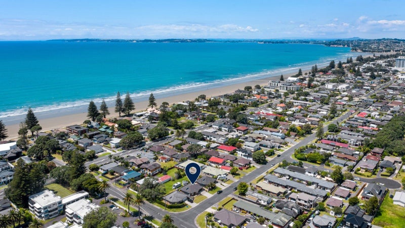 39 Elizabeth Street, Orewa, Orewa - Carousel 2