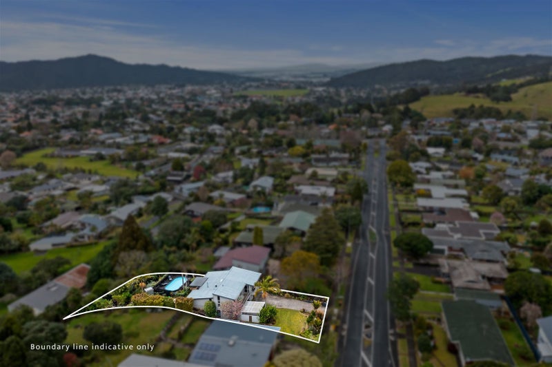 Property Valuation for 30 Fairway Drive, Kamo, Whangarei Trade Me