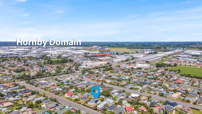 19 Finsbury Street, Islington, Christchurch - Carousel 17