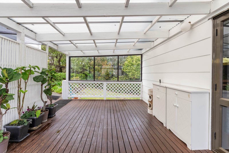 66 Athena Drive, Totara Vale, Auckland - Carousel 2