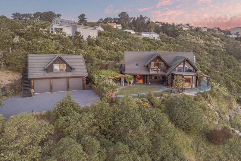 5 Lapwing Lane, Mount Pleasant, Christchurch - Carousel 1