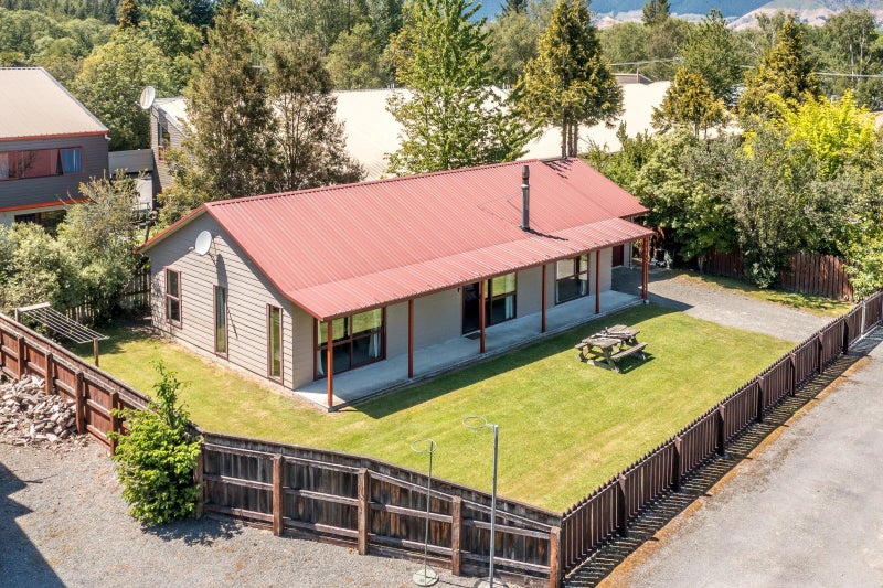 14A Bath Street, Hanmer Springs - Carousel 1
