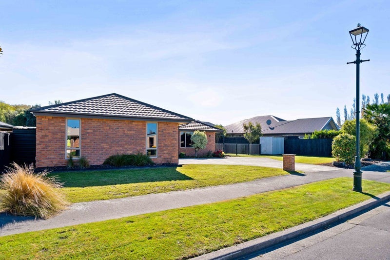 41 Rushmore Drive, Belfast, Christchurch - Carousel 24