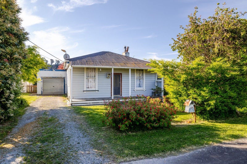 17 Newman Road, Eketahuna, Eketahuna - Carousel 2
