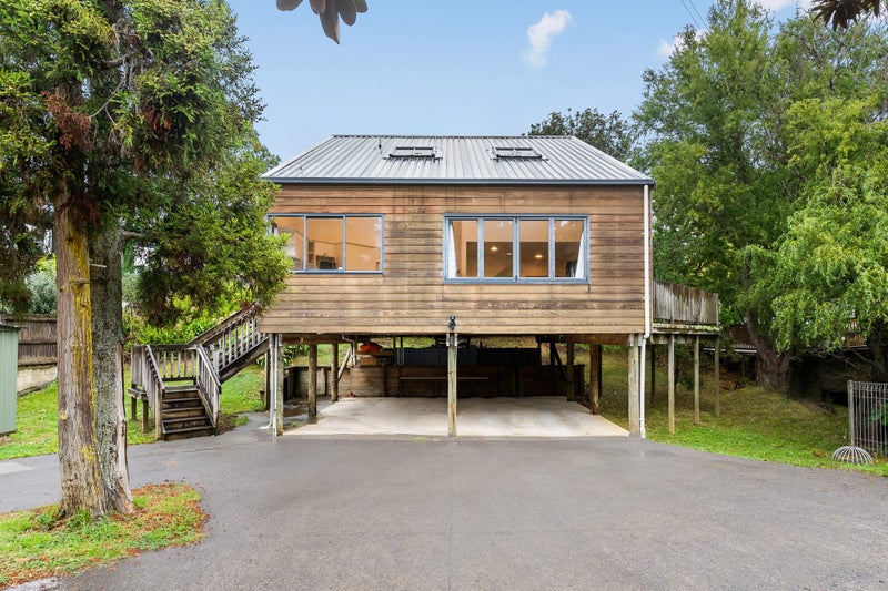 85A Goodall Street, Hillsborough, Auckland - Carousel 1