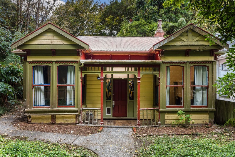 44 Devon Street, Aro Valley, Wellington - Carousel 1