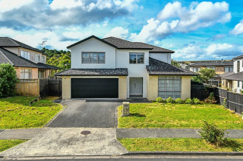 3 Kaitune Drive, Flat Bush, Auckland - Carousel 1