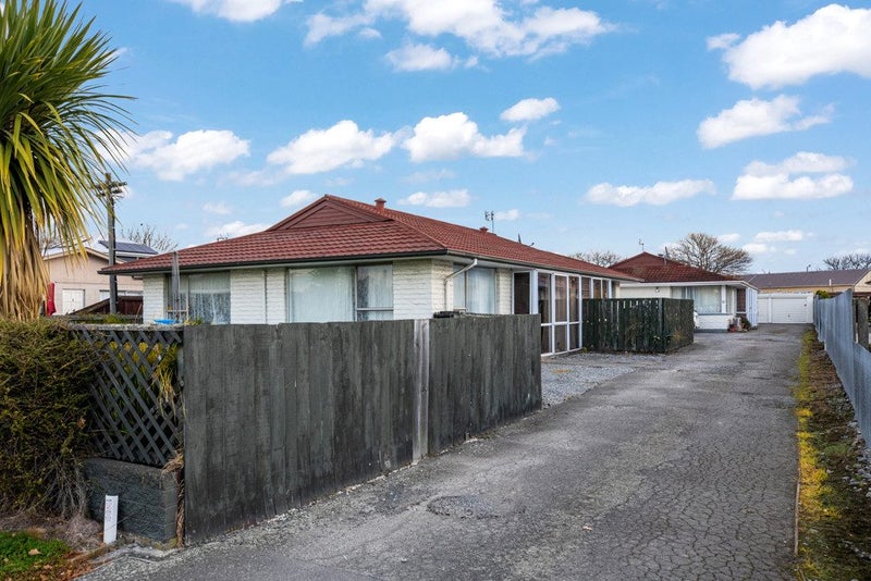 1/71 Hills Road, Edgeware, Christchurch - Carousel 1