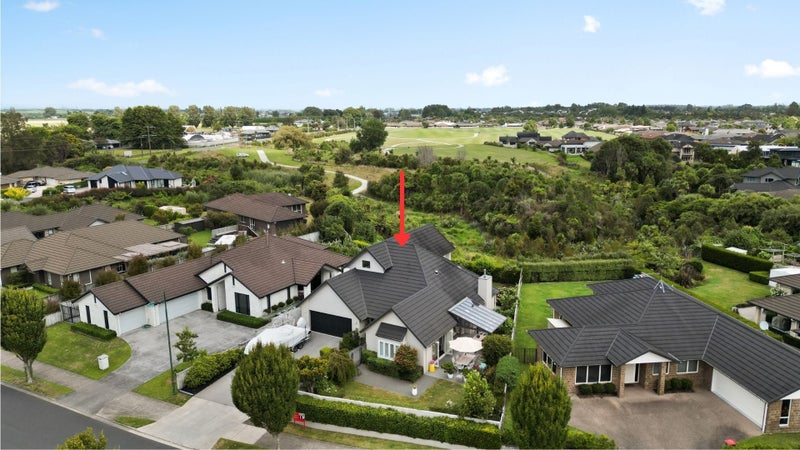 194 Saint James Drive, Huntington, Hamilton - Carousel 28