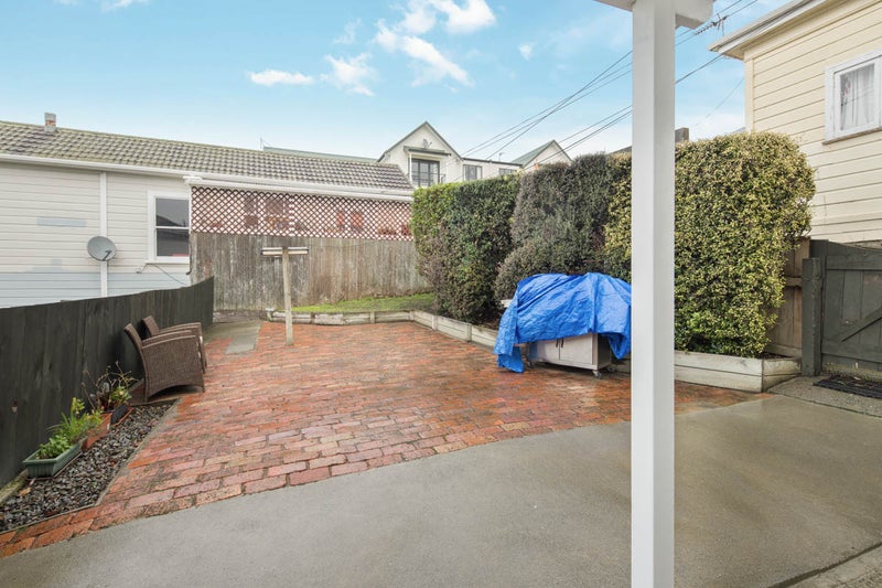 17 Hall Street, Newtown, Wellington - Carousel 21