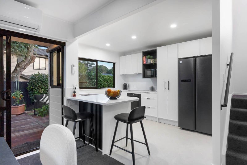 2/68 Buckley Road, Epsom, Auckland - Carousel 2