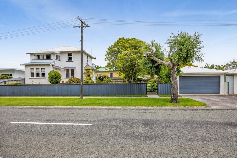 17 Caplen Street, Hawera - Carousel 1