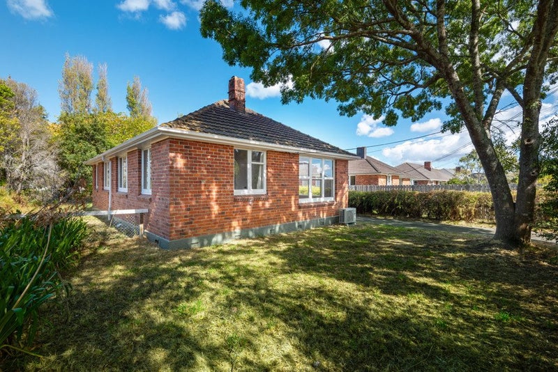 59 Roberts Avenue, Bayswater, Auckland - Carousel 1
