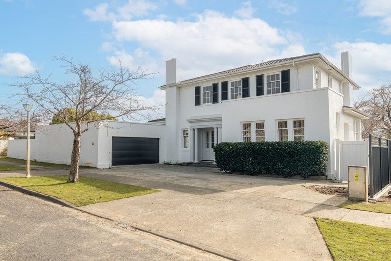 16 Wellesley Avenue, Avenal, Invercargill - Carousel 1