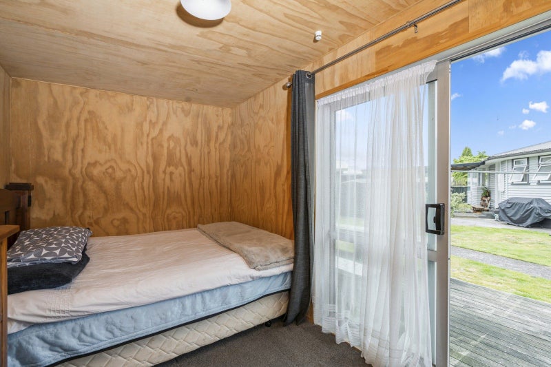 10 Clouston Crescent, Fenton Park, Rotorua - Carousel 17