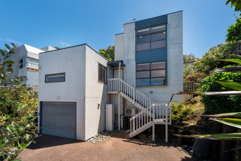 2/701 Great North Road, Grey Lynn, Auckland - Carousel 1