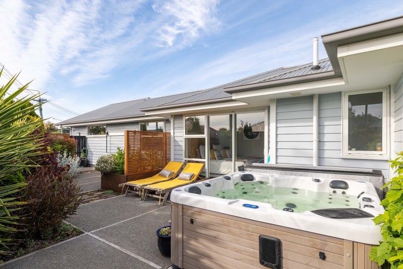 18 Rookwood Avenue, New Brighton, Christchurch - Carousel 2