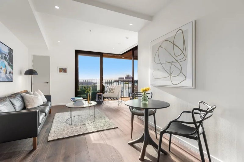 201/45 Mount Eden Road, Grafton, Auckland - Carousel 2