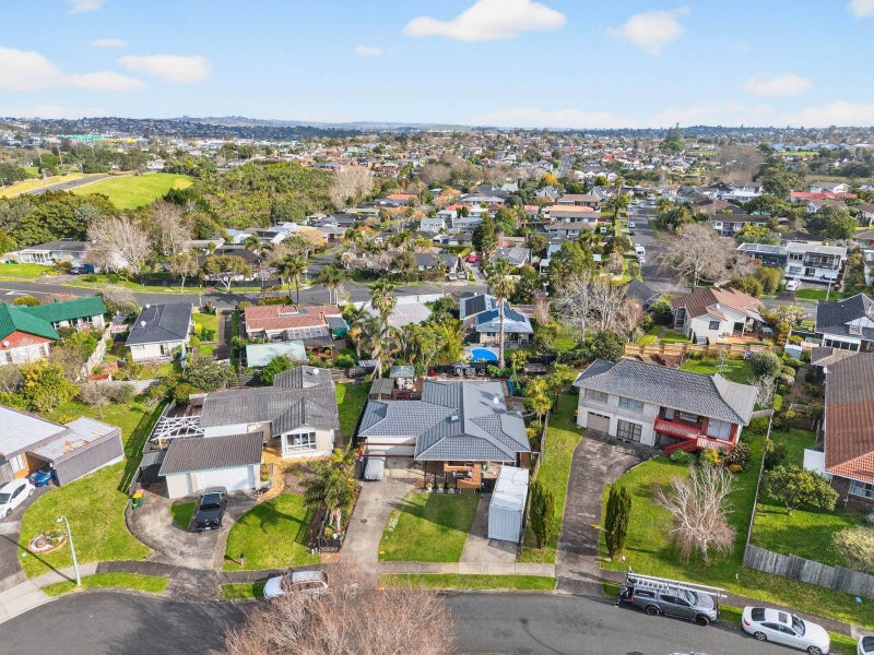 7 Tyrian Close, Half Moon Bay, Auckland - Carousel 50