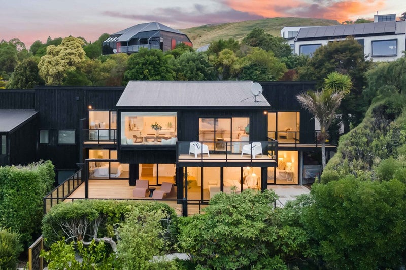 1/24 Revelation Drive, Clifton, Christchurch - Carousel 2