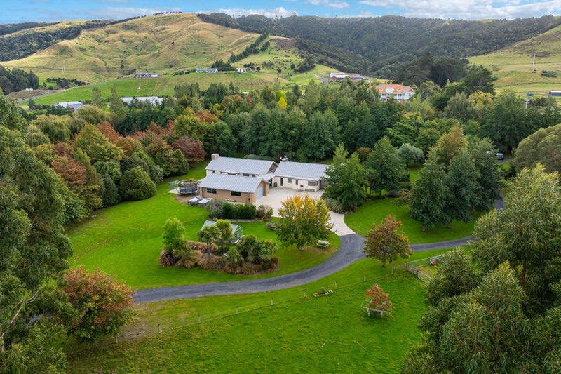 32 Tirohanga Road, North Taieri, Mosgiel - Carousel 39