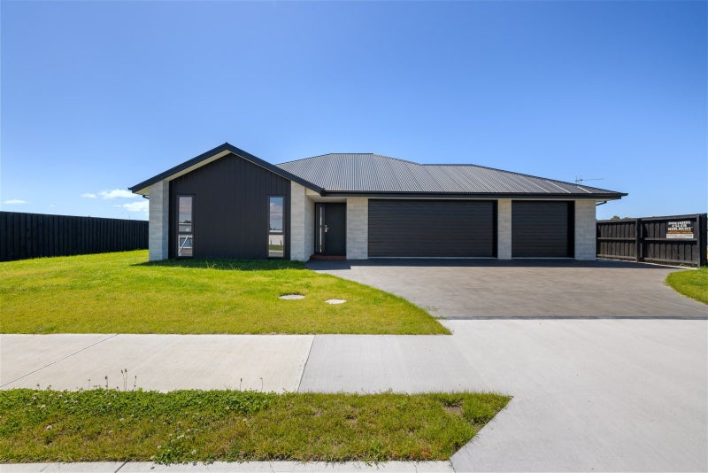 56 Greig Crescent, Amberley, Amberley - Carousel 18