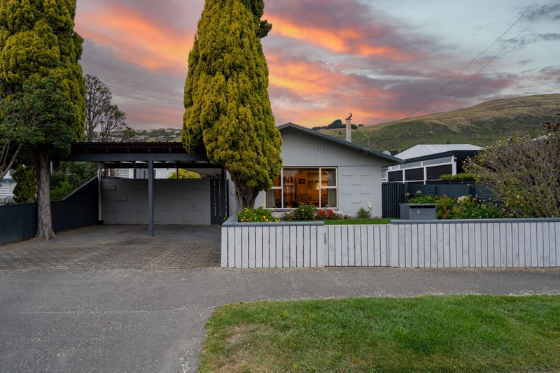9 Thorpe Street, Sumner, Christchurch - Carousel 1