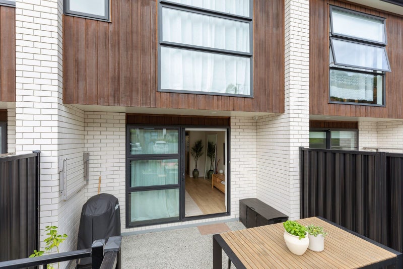 4/36 Seventh Avenue, Tauranga, Tauranga - Carousel 1