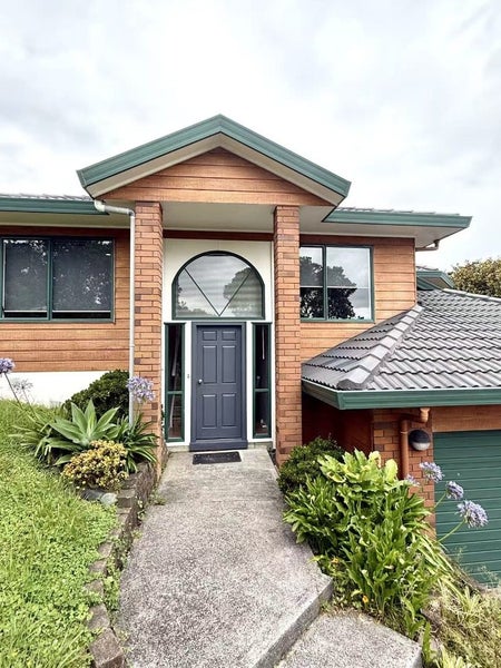 11 van Dyke Place, West Harbour, Auckland - Carousel 2