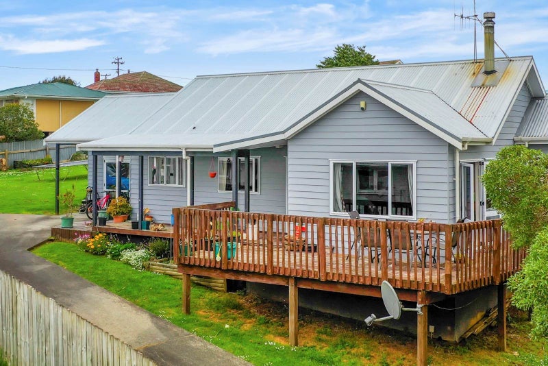 17 Tomas Street, Wellsford, Wellsford - Carousel 1