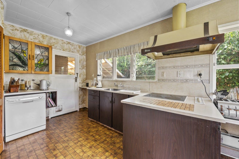 42 Given Street, Havelock North, Havelock North - Carousel 2