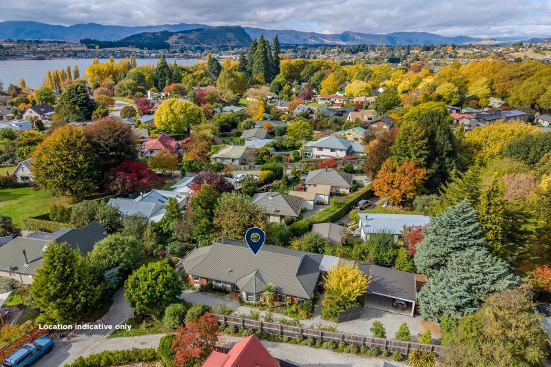 17 Mill End, Wanaka - Carousel 1