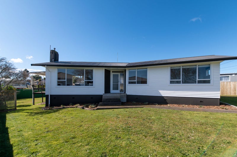 14 Elliott Crescent, Owhata, Rotorua - Carousel 1