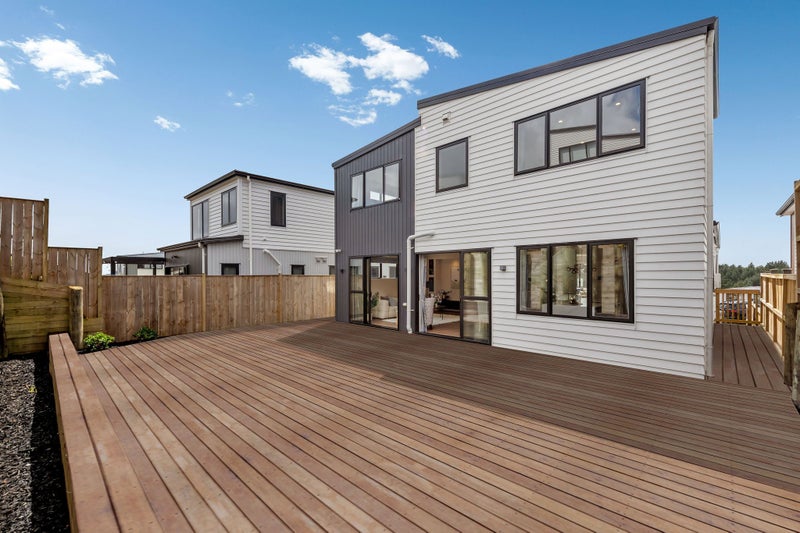 4 Alluvial Street, Flat Bush, Auckland - Carousel 2